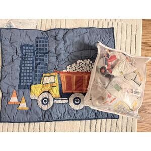 The Company Store Organic Percale Twin Sheet, Pillowcase, Sham Construction